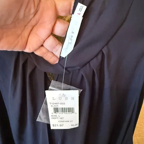 Lush top - Picture 3 of 6